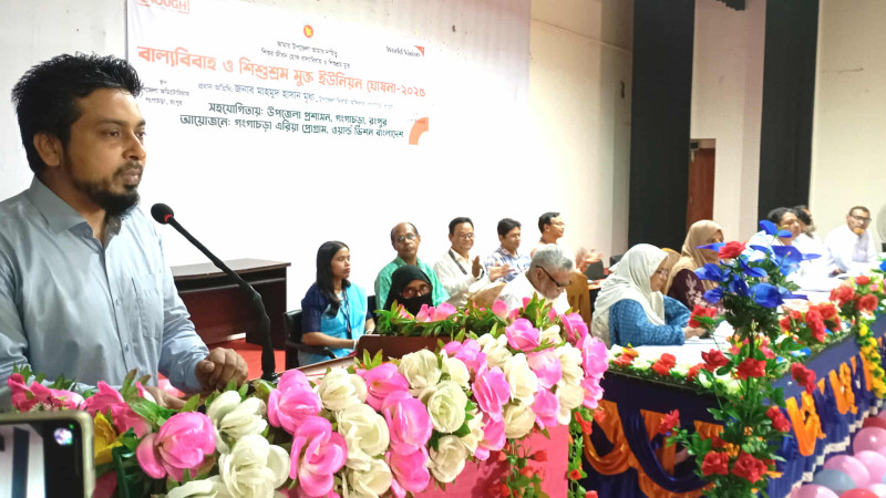 Qorin boshligi bolgan qizning porno video